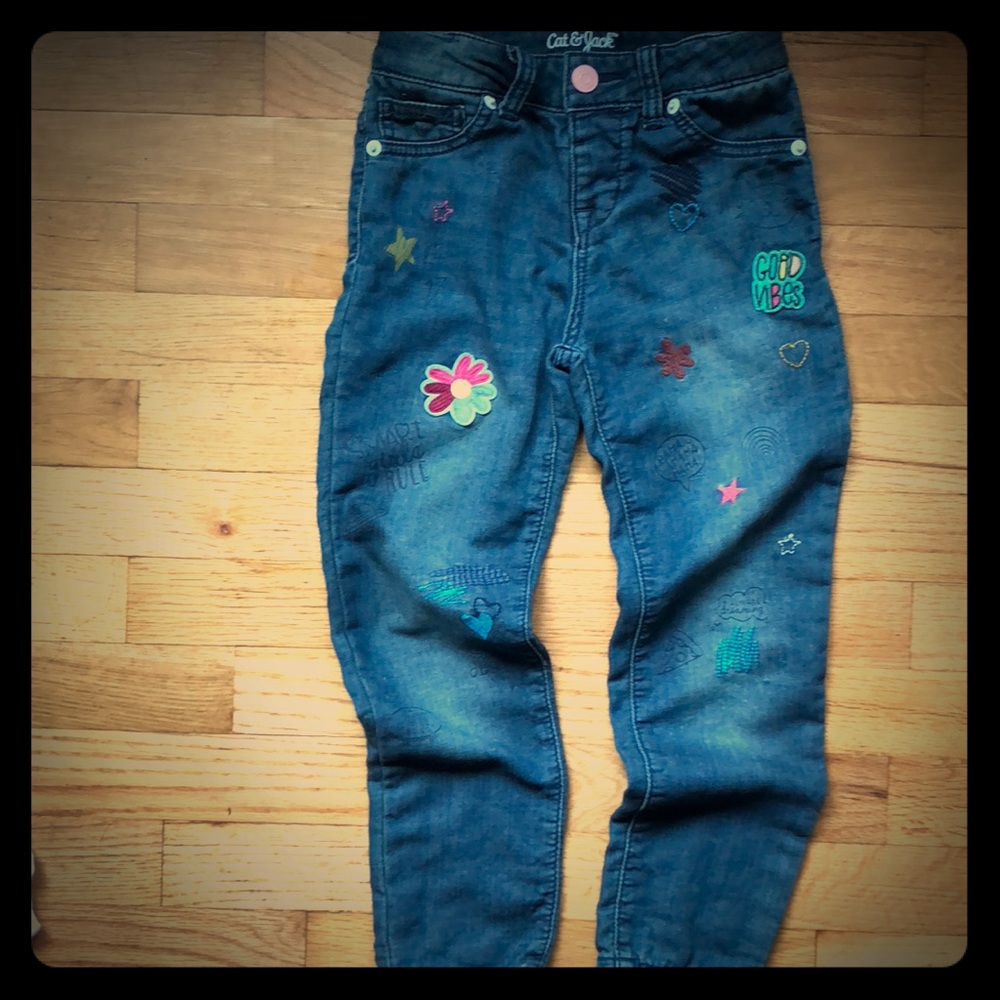 Girls size 6. Cat and jack jeans